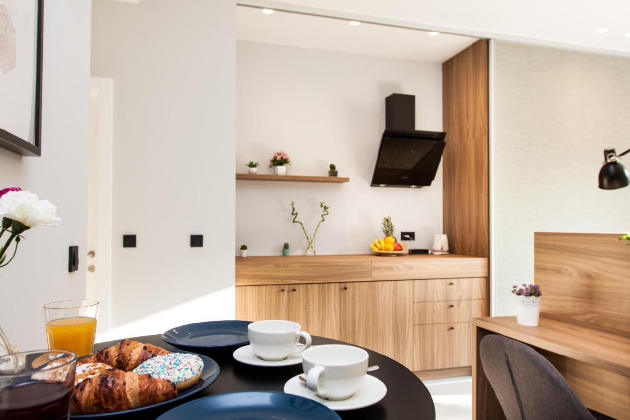 Rooms And Apartments Glossy Zagreb Exterior foto