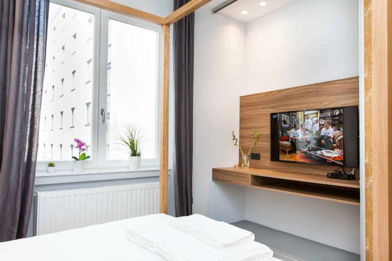 Rooms And Apartments Glossy Zagreb Exterior foto