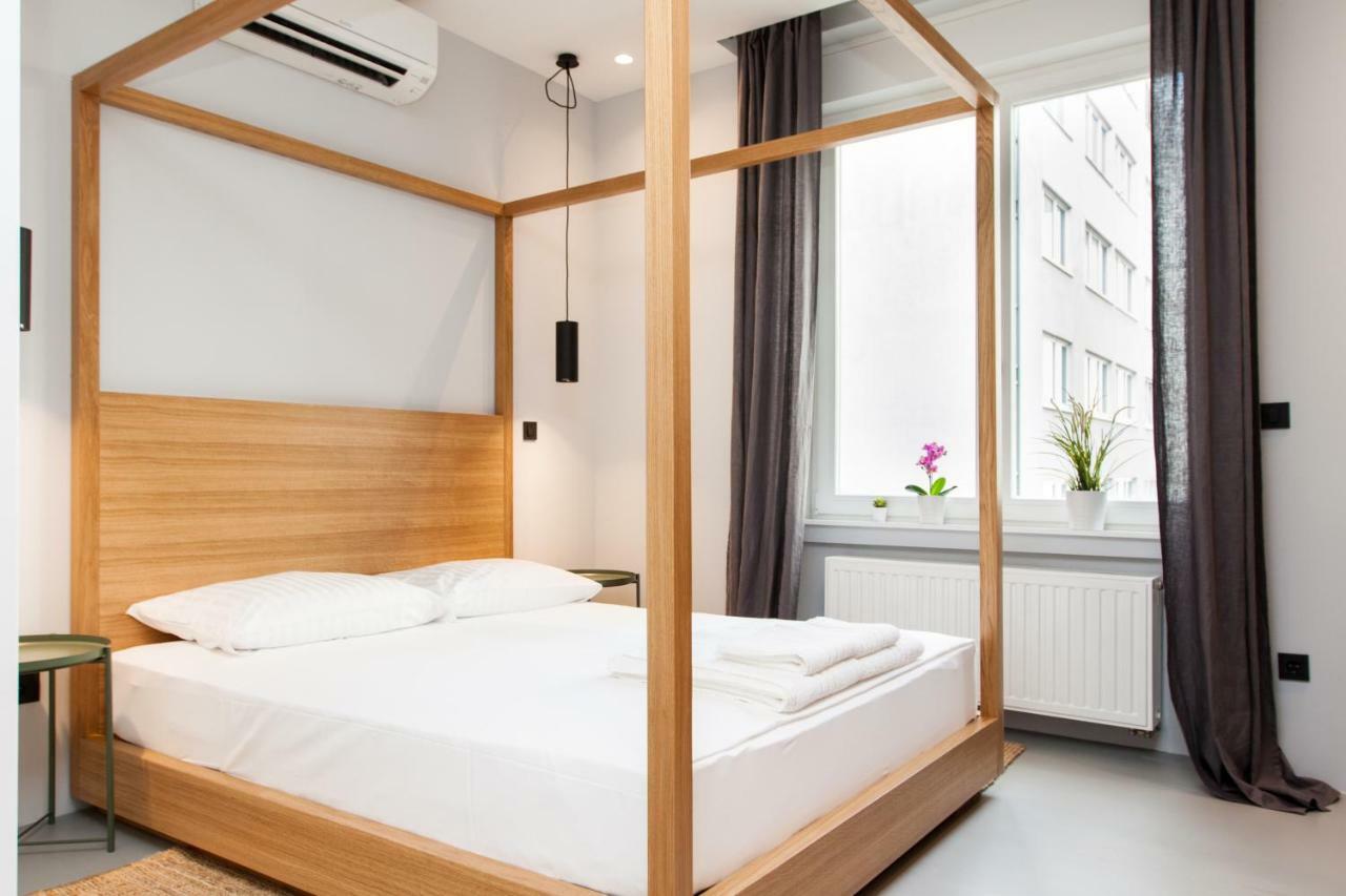 Rooms And Apartments Glossy Zagreb Exterior foto