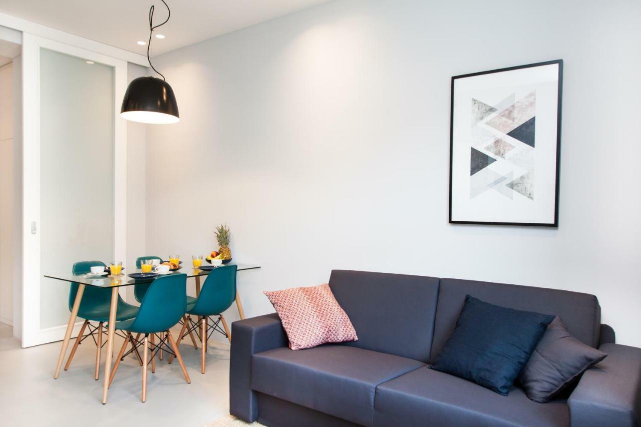 Rooms And Apartments Glossy Zagreb Exterior foto