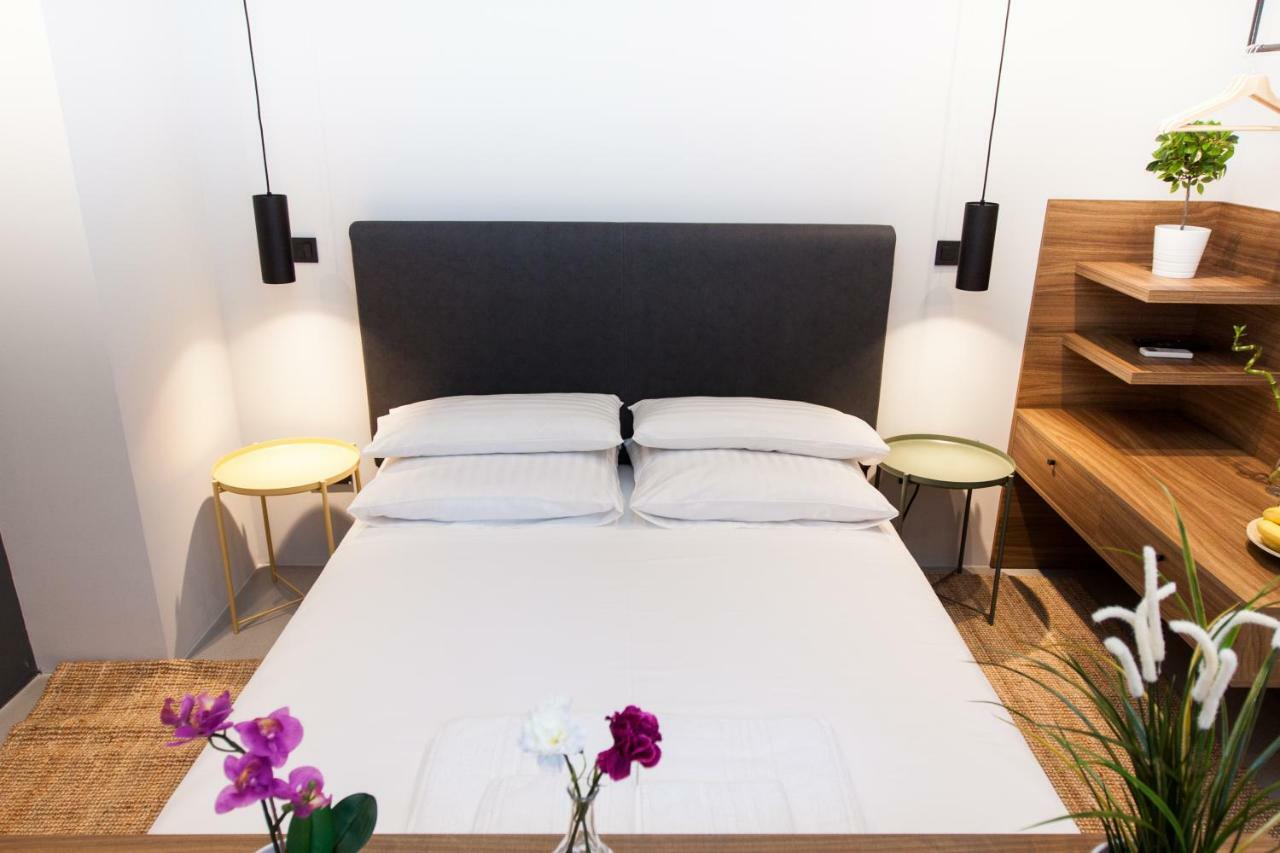 Rooms And Apartments Glossy Zagreb Exterior foto